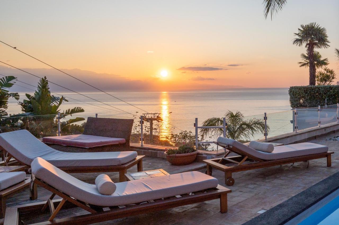Villa Zagara Garden Spectacular Sea View In Taormina Luaran gambar